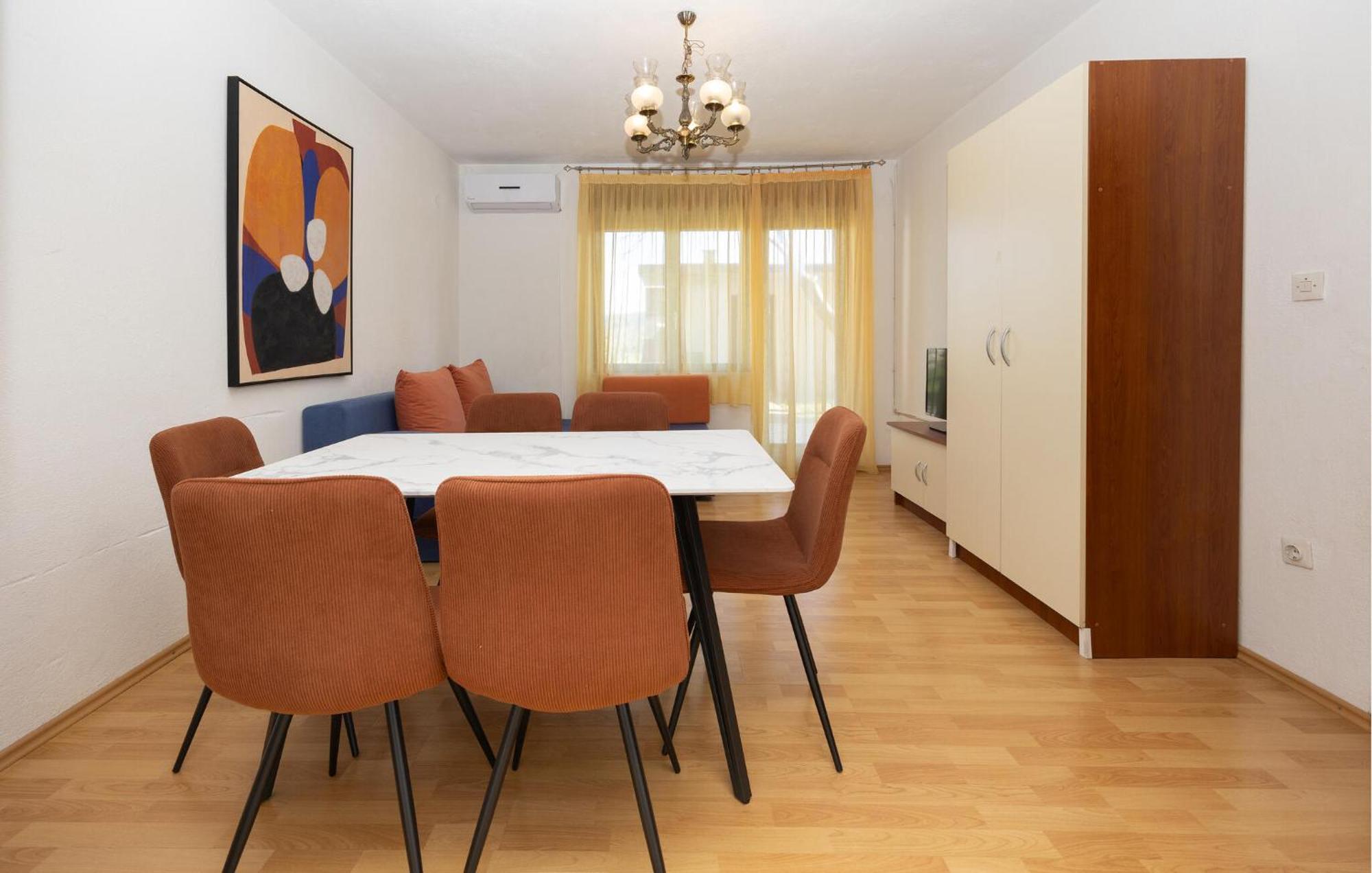 3 Bedroom Gorgeous Apartment In Трогір Екстер'єр фото